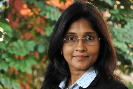 Independence Personified: Architecting a Dream Run in Software Entrepreneurship